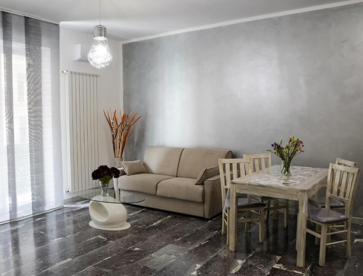 Dimora Don Mimi Apartment Monopoli Luaran gambar